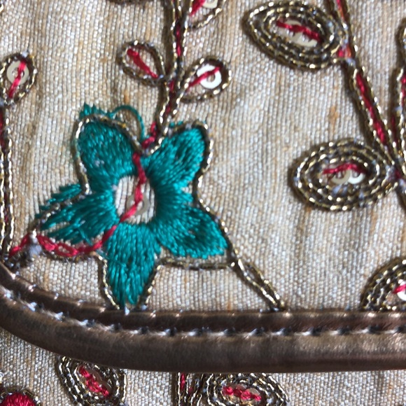 BEAUTIFUL NEW Shoulder/Clutch Bag - Picture 4 of 16